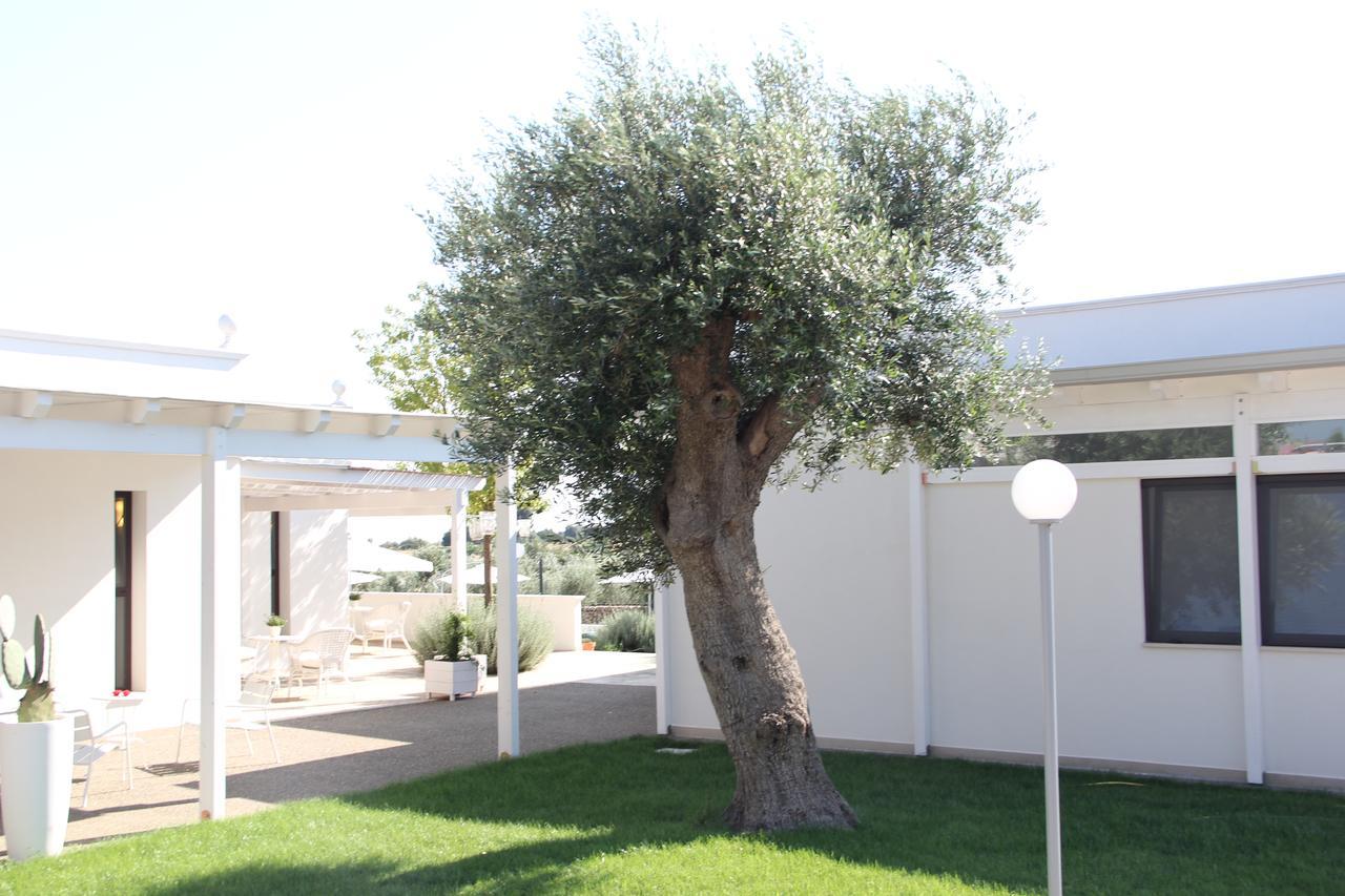 Hostal Relais Lali' Mottola Exterior foto